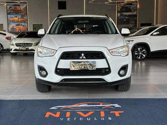 MITSUBISHI ASX 2.0 4X2 16V GASOLINA 4P AUTOMÁTICO MITSUBISHI ASX 2.0 4X2 16V GASOLINA 4P AUTOMÁTICO